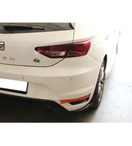 Seat Leon Mk3 Aero Tampon Sağ - Sol Flapları Parlak Siyah Plastik