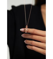 Zirkon Taşlı Rose Kalp Motifli İncili Kafes Gümüş Kolye