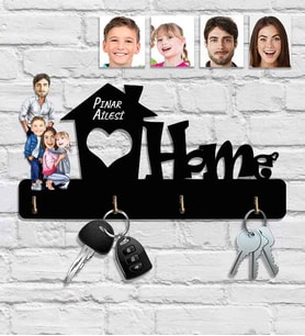 Kişiye Özel Karikatür Baskılı Ahşap Anahtarlık Aile-2 25x15 cm