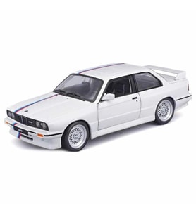 21100 Burago 1:24 BMW M3 1988 Model Araba
