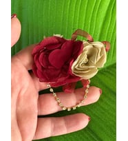 6X5 CM ÇİFT GÜLLÜ ÇİÇEKLİ TAŞLI TASARIM BROŞ YAKA İĞNESİ TÜRBAN İĞNESİ (Açık Kahve)