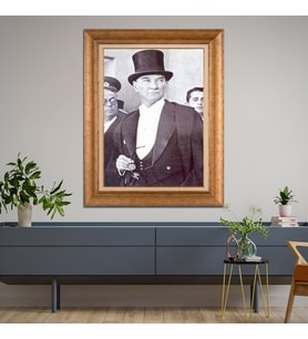 Altın Paspartulu Atatürk  Çerçeveli Tablo C1060 (Gold)