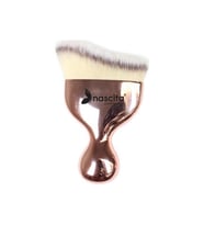 Nascita Bronzy Glow Kısa Yapılı Eğimli Kontür Fırçası