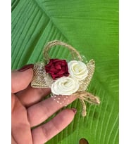 7X4 CM 3 LÜLLÜ TASARIM KABARTMA BROŞ YAKA İĞNESİ TÜRBAN GİYİM AKSESUARI
