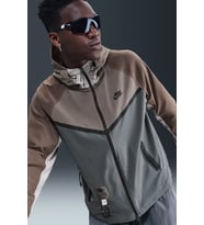 Nike Tech Windrunner Woven Full Zip Loose Fit Jacket Erkek Bol Kesim Paraşüt Kumaş Kapüşonlu Ceket Antrasit Kahverengi