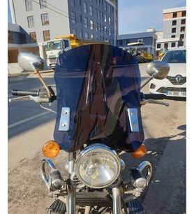MOTOCAM Küba Süperlight 200 Ön Cam 2008-2026 Model 53cm Siyah Renkli 4mm APARATSIZ