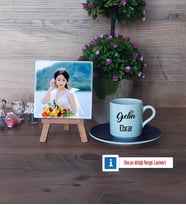 Gelin Fotoğraflı Dekoratif Taş, Ahşap Altlıklı Türk Kahvesi Fincanı Hediye (Model 4)