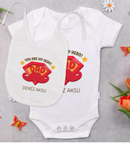 BK Kids Kişiye Özel You Are My Hero Tasarımlı Bebek Body Zıbın ve Mama Önlüğü Hediye Seti - Model 1