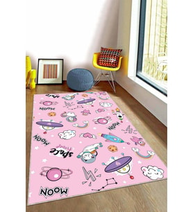 Pembe Kaymaz Tabanlı Yıkanır Uzay Temalı Çocuk Halısı KD119