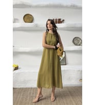 Neşeli butik kadın yeşil cep detaylı kolsuz oversize yazlık elbise NBNP038