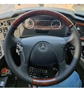 Mercedes Axor Travego Araca Özel Direksiyon Kılıfı AHŞAP NOKTA SİYAH İP
