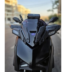 MOTOCAM Yamaha Xmax Ön Cam 2023-2026 Model 36cm Siyah Renkli 4mm SPORTİF