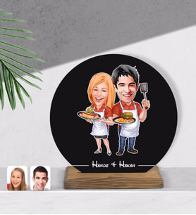 BK Gift Kişiye Özel Sevgililer Karikatürlü Yuvarlak Ahşap Biblo-57