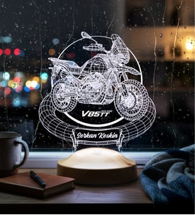 Moto Guzzi V85 TT 3D LED Lamba – Motor Guzzi Tutkunlarına Özel Motosiklet Hediyesi