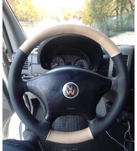 DİKİŞLİ DİREKSİYON KILIFI KREM DERİ SİYAH DERİ VW CRAFTER ÇIKINTISIZ DİREKSİYON İÇİN