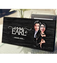 BK Gift Kişiye Özel Sevgililer Karikatürlü Kabartma Figürlü Ahşap Tablo, Duvar Dekoru, Arkadaşa Hediye, Özel Tasarım Ev Hediyesi-6 (Siyah)