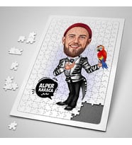 Papağanı Olan Erkek Karikatürlü 240 Parça Kişiye Özel Puzzle