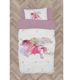 MEKTA HOME BEBEK VE ÇOCUK ODASI Unicorn Üzerinde Prenses Kız Desenli Nevresim Takımı