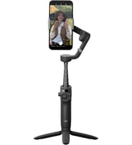 DJI Osmo Mobile 6 Gimbal Teşhir