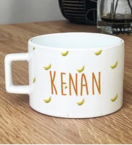 Kişiye Özel İsim Yazılı Hediye Lüks Fincan Muz Desenli Meyveli (Beyaz)
