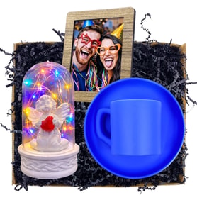 Size Özel Fotoğraflı Hediye Seti Mavi Kahve Fincanı ve Renkli Led Işıklı Fanus (Model 9)