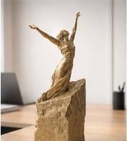 İmgesel Özgür Kadın Heykeli Dekoratif El Yapımı Heykel Biblo 25 Cm El Yapımı