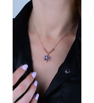 925 Ayar Gümüş Zincirli Rose Kaplama Dorika Toplu Mor Damla Taşlı Kamelya Lotus Çiçeği Kolye