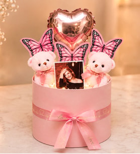 Kişiye Özel Fotoğraflı Balonlu Pembe Peluş Ayıcık Ve Kelebek Buketi