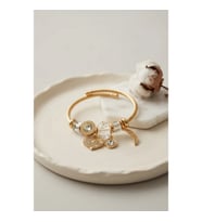 Mey İthalat® Kalp Model Gold Renk Beyaz Charmlı Bileklik