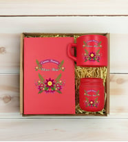 BK Gift Kişiye Özel İsimli DTF Anne Temalı Kırmızı Defter & Kahve Fincanı & Mum Hediye Seti-6, Anneye Hediye, Anneler Günü Hediyesi