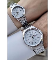 Casio CSISTE96 Gümüş Renk Gün ve Takvim Fonksiyonlu Hediye Paketli Sevgili Çift Kol Saati