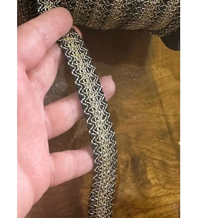 ALTIN VARAKLI EN 2 CM DESENLİ ŞERİT DİKİŞ GİYİM AKSESUARI 1 METRE