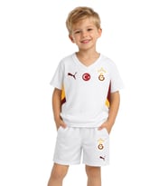 Galatasaray Orijinal Lisanslı 24-25 5 Yıldızlı Beyaz Çocuk Forma Set
