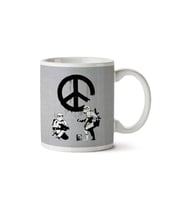 Star Wars Stormtrooper Banksy İki Tarafı Baskılı Kupa Bardak