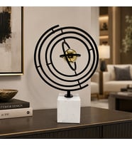 Modern Yörünge Tasarımlı Metal Dekoratif Obje Mermer Görünümlü Kaideli 46x32 Cm