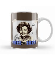 Betty White Has Died At 99 Kupa Bardak Porselen