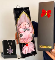 Kişiye Özel İsimli Ayıcık Buketi ve Gerçek Ametist Taşlı Lotus Kolye (Model 2)