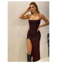 Siyah Üzeri Bordo Simli Yıtmaç Detayli Elbise