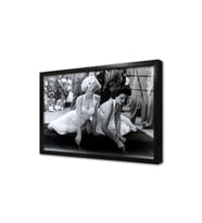 Siyah Beyaz Marilyn Monroe Çerçeveli Cam Tablo