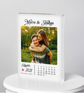 BK Gift Kişiye Özel İsimli Tarihli Fotoğraflı Akrilik Çerçeve-2, Sevgiliye Hediye, Eşe Hediye, Arkadaşa Hediye
