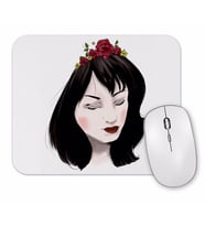 Moça Delicada Mouse Pad