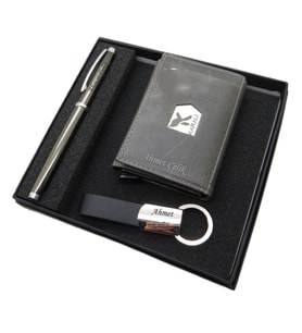 Signator D317 İsme Özel Set - Deri Kartlık + Anahtarlık  + Kalem Seti  İsme Özel Hediyelik Set (Karışık)