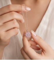 925 Ayar Gümüş Pembe Lotus Çiçeği Kadın Kolye