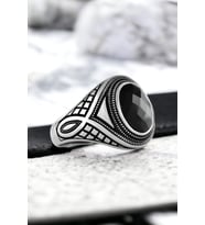 Vog -  Siyah Zirkon Taşlı Erkek Gümüş Yüzük