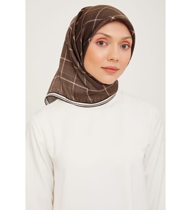 Armine Nostalji Serisi İpek Twill Eşarp 9029D-04 (KAHVE)