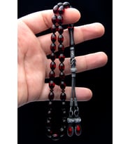 1000 Ayar Gümüş Kazaz Püsküllü 7x11mm Kırmızı Sürmeli Kehribar Tesbih (Çok Renkli)