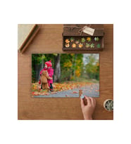 Oyuncak Ayısı İle Kız Çocuğu Tasarımı 240 parça Ahşap Puzzle Ahşap Kutuda MP00708