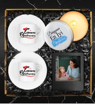 Öğretmenler Gününe Özel Tasarım İkili Fincan & Özel Tasarımlı Mum & Kişiye Özel Fotoğraf Çerçevesi