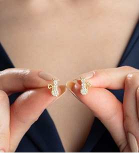 925 Ayar Gümüş Gold Çivili Kedi Küpe