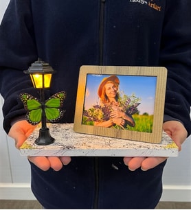Sizlere Özel Fotoğraflı Tasarım Ahşap Fotoğraf Çerçeveli Büyük Boy Led Lamba (Model 1)